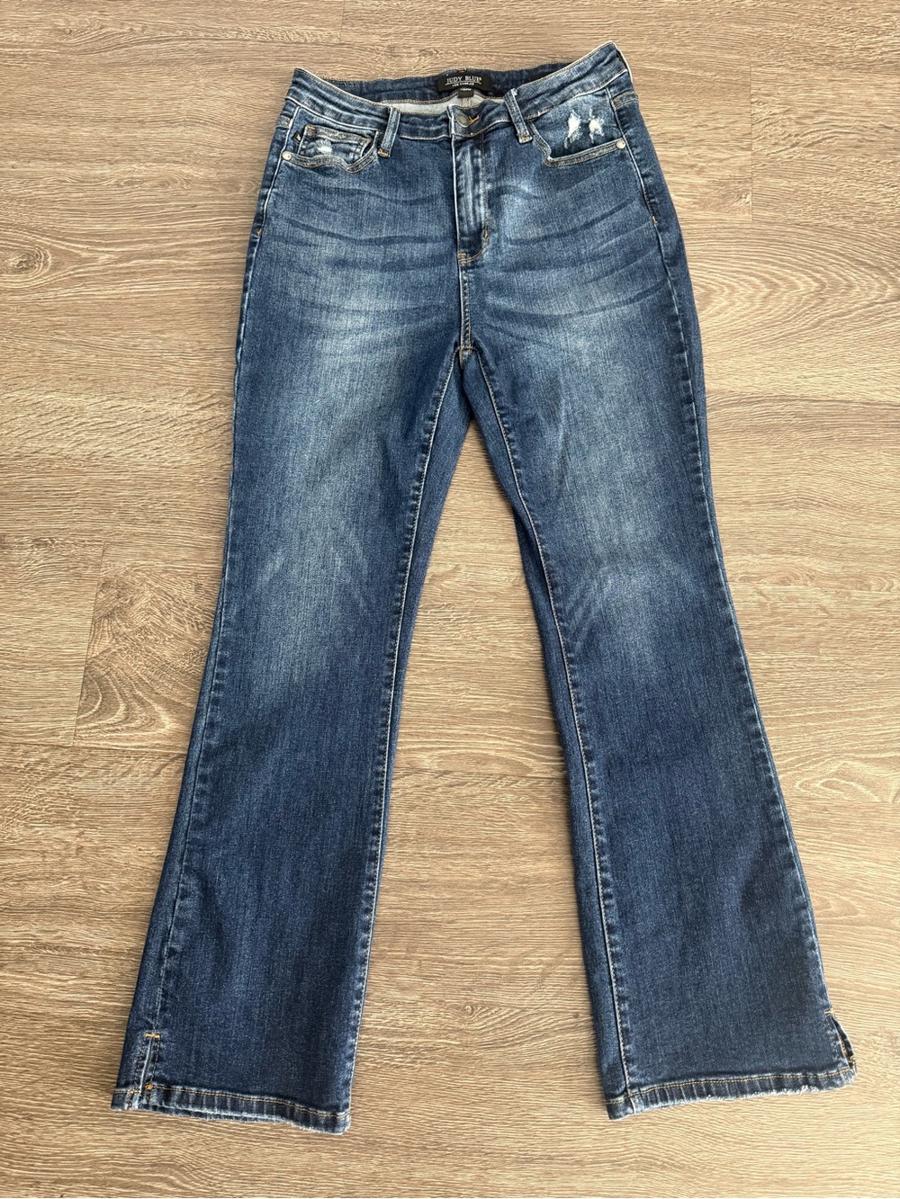 Judy Blue Medium Wash slim bootcut Jeans